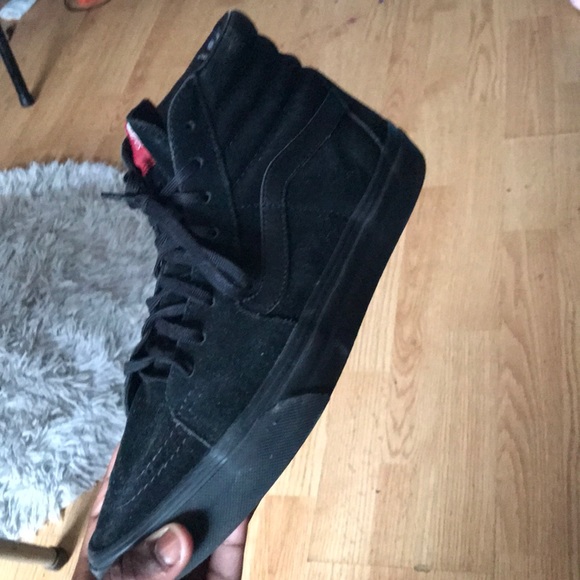 Shoes - Picture 2 of 2